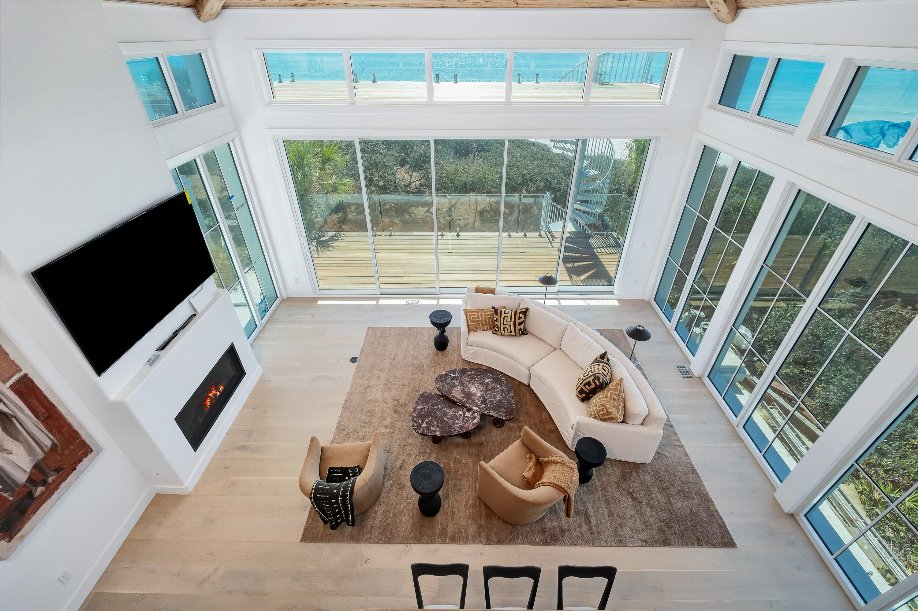 40 Jasmine Circle Santa Rosa Beach, FL 32459 - Photo 35 of 100 a bed sitting in a bedroom next to a window