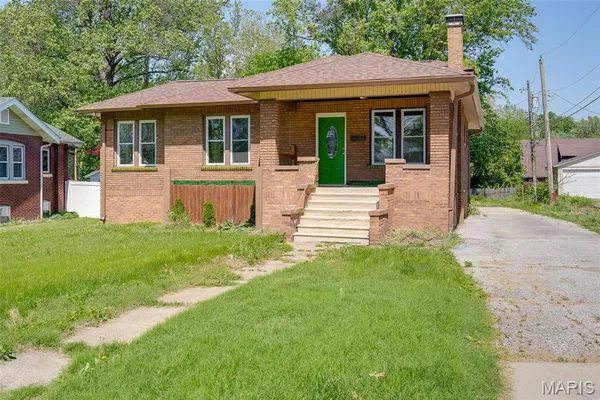 $144,900 | 24 South 95th Street, Belleville, IL 62223