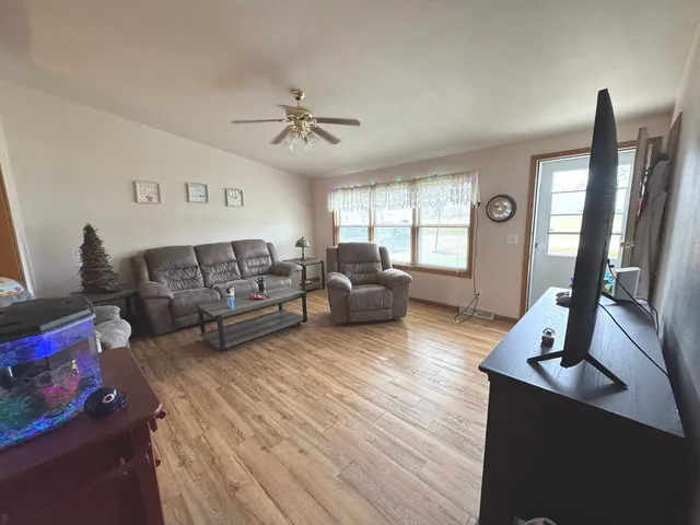 $189,000 | 303 West Pieronnet Street, Unit 303305, Amboy, IL 61310