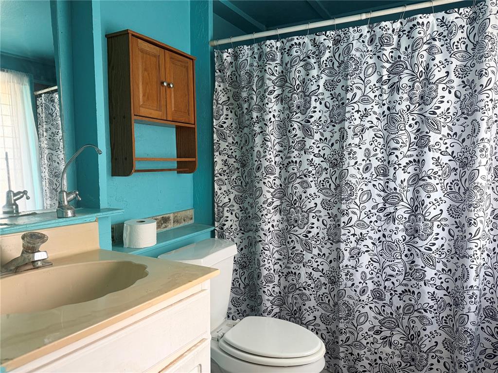 2178 7th Street Sarasota, FL 34237 - Photo 15 of 20