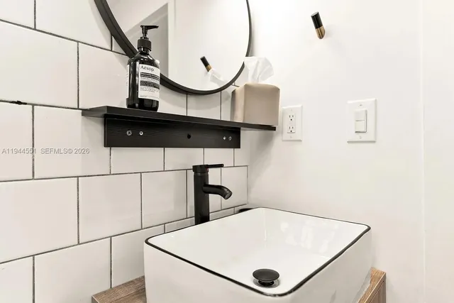 a room with wooden floor