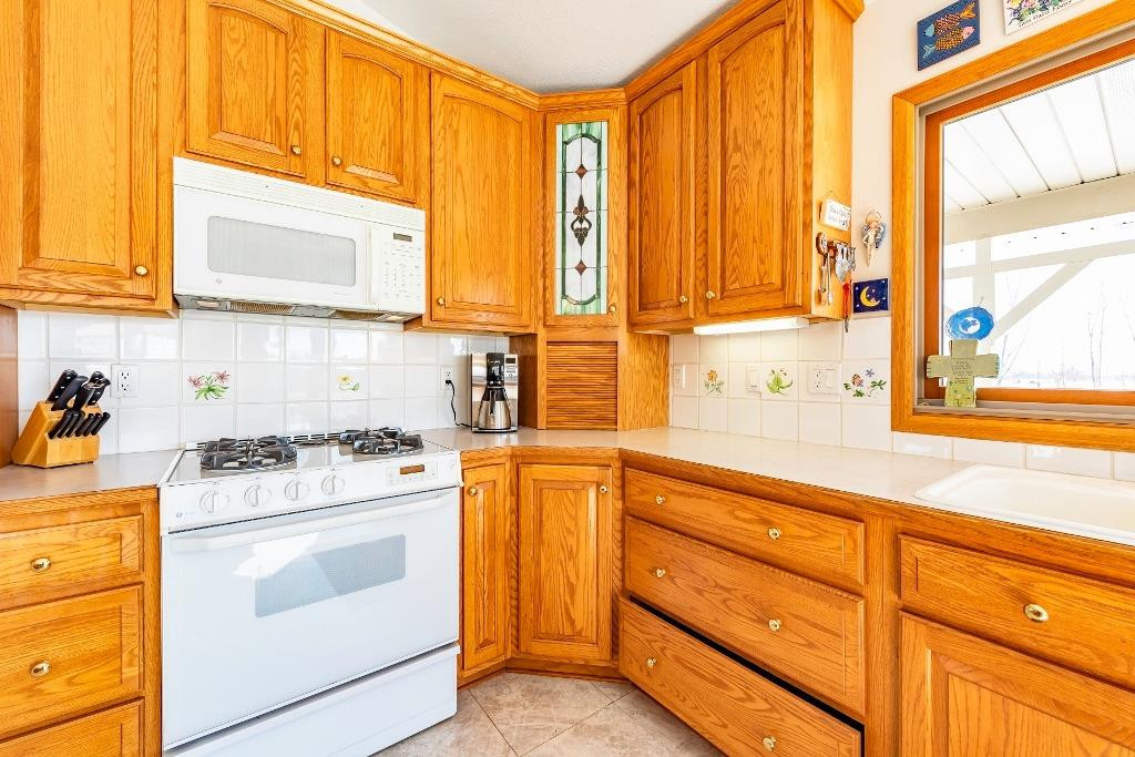7617 Boettner Road Saline, MI 48176 - Photo 12 of 92 Photo 12