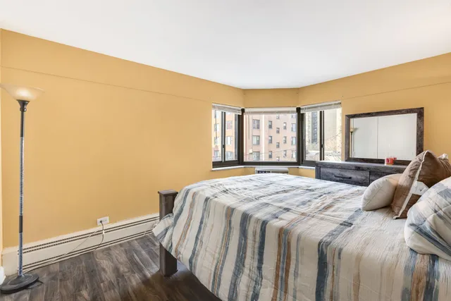 $55,000 | 7337 South South Shore Drive, Unit 326, Chicago, IL 60649