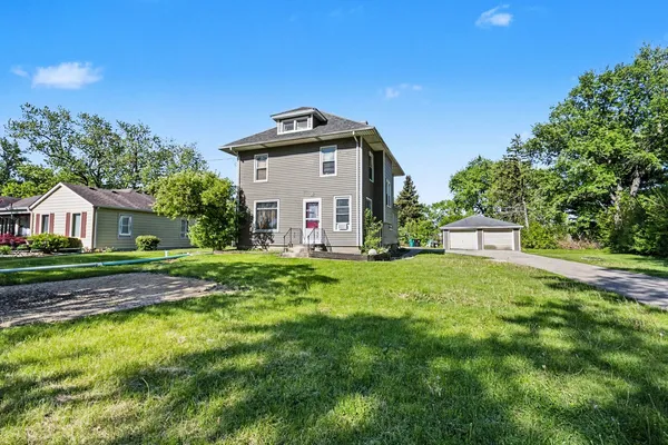 $374,000 | N350 County Farm Road, Winfield, IL 60190