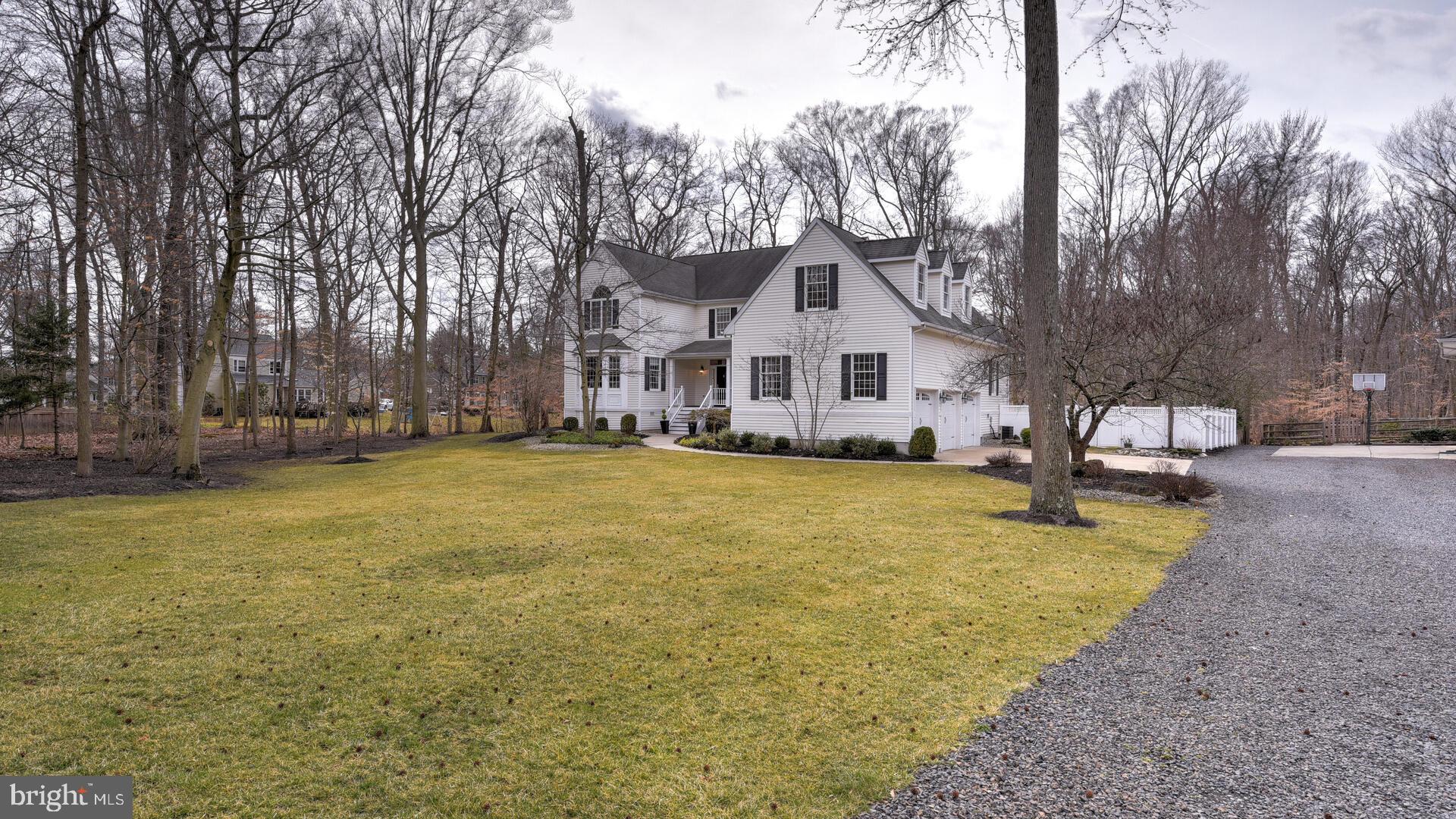 7 Forest Lane Princeton Junction, NJ 08550 - Photo 2 of 74 Driveway View
