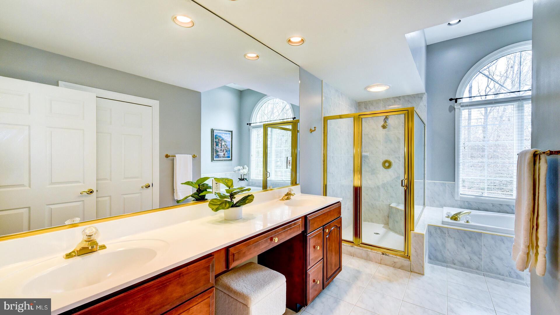 7 Forest Lane Princeton Junction, NJ 08550 - Photo 39 of 74 Primary Bathroom