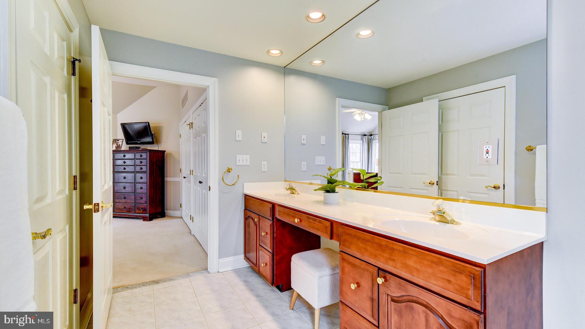 7 Forest Lane Princeton Junction, NJ 08550 - Photo 41 of 74 Primary Bathroom