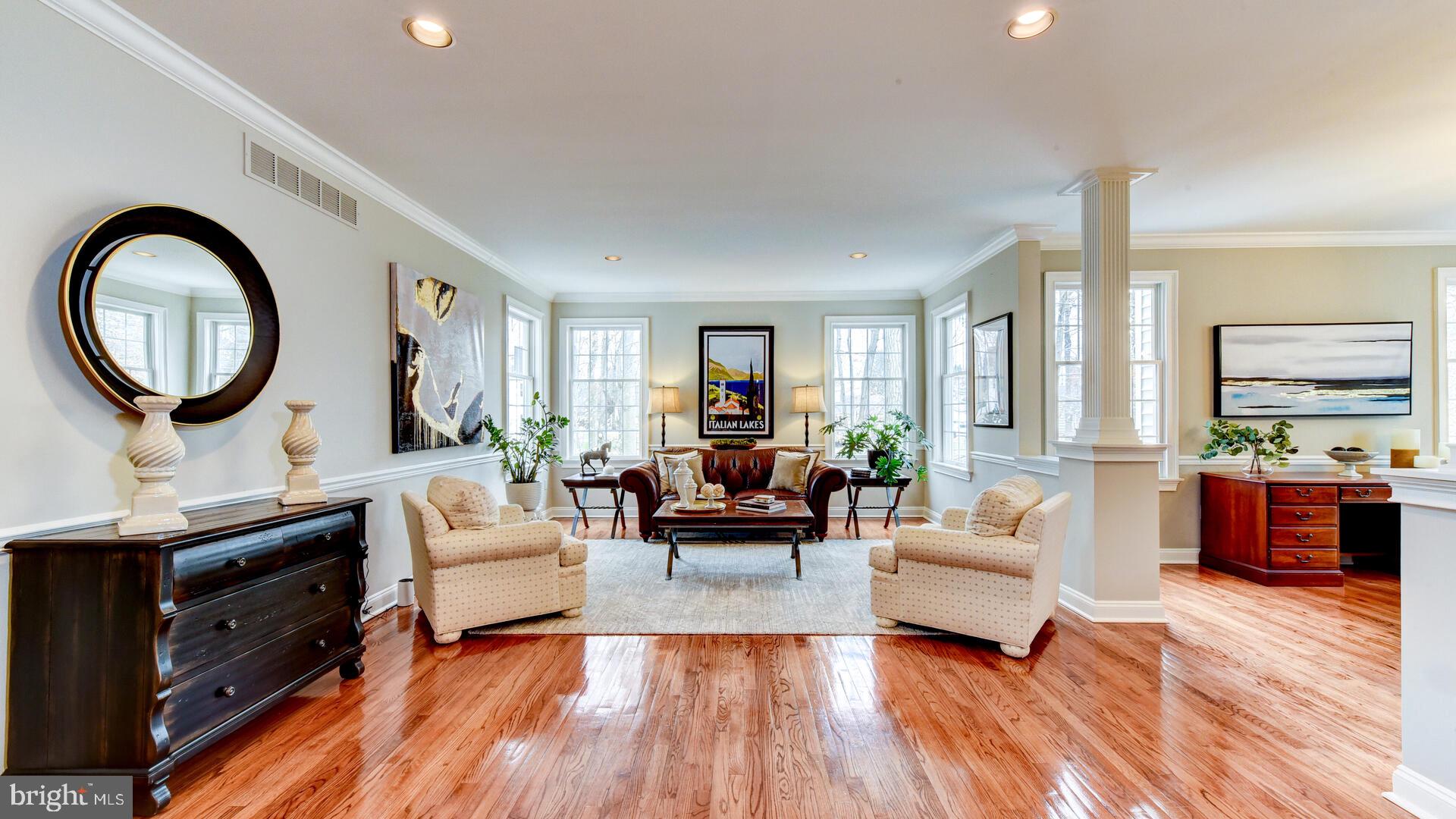 7 Forest Lane Princeton Junction, NJ 08550 - Photo 7 of 74 Living Room