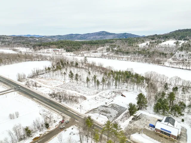 $225,000 | 1019 Highway 2, Rumford, ME 04276