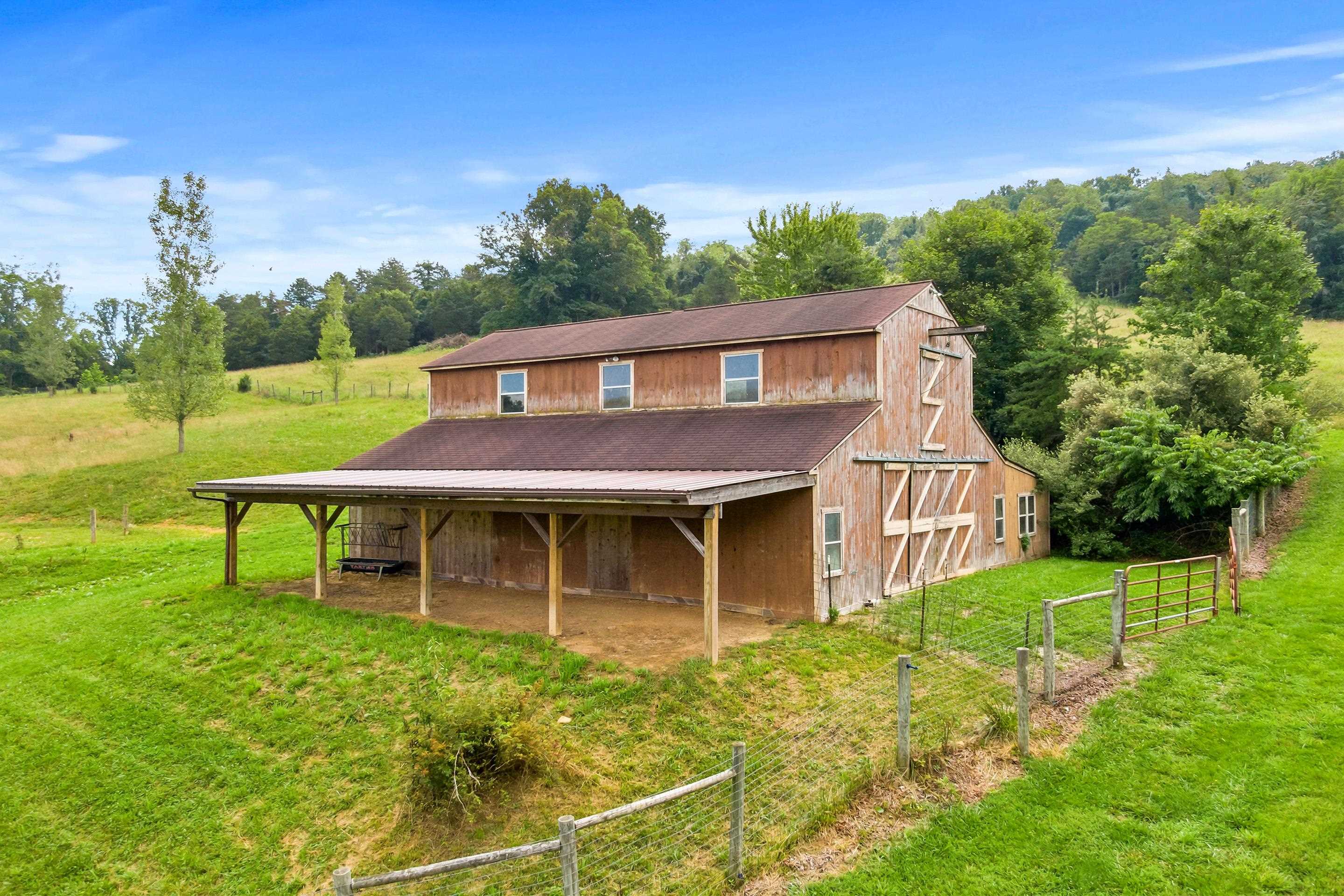 1862 Spring Valley Road Staffordsville, VA 24167 - Photo 76 of 96 Gallery Image 76