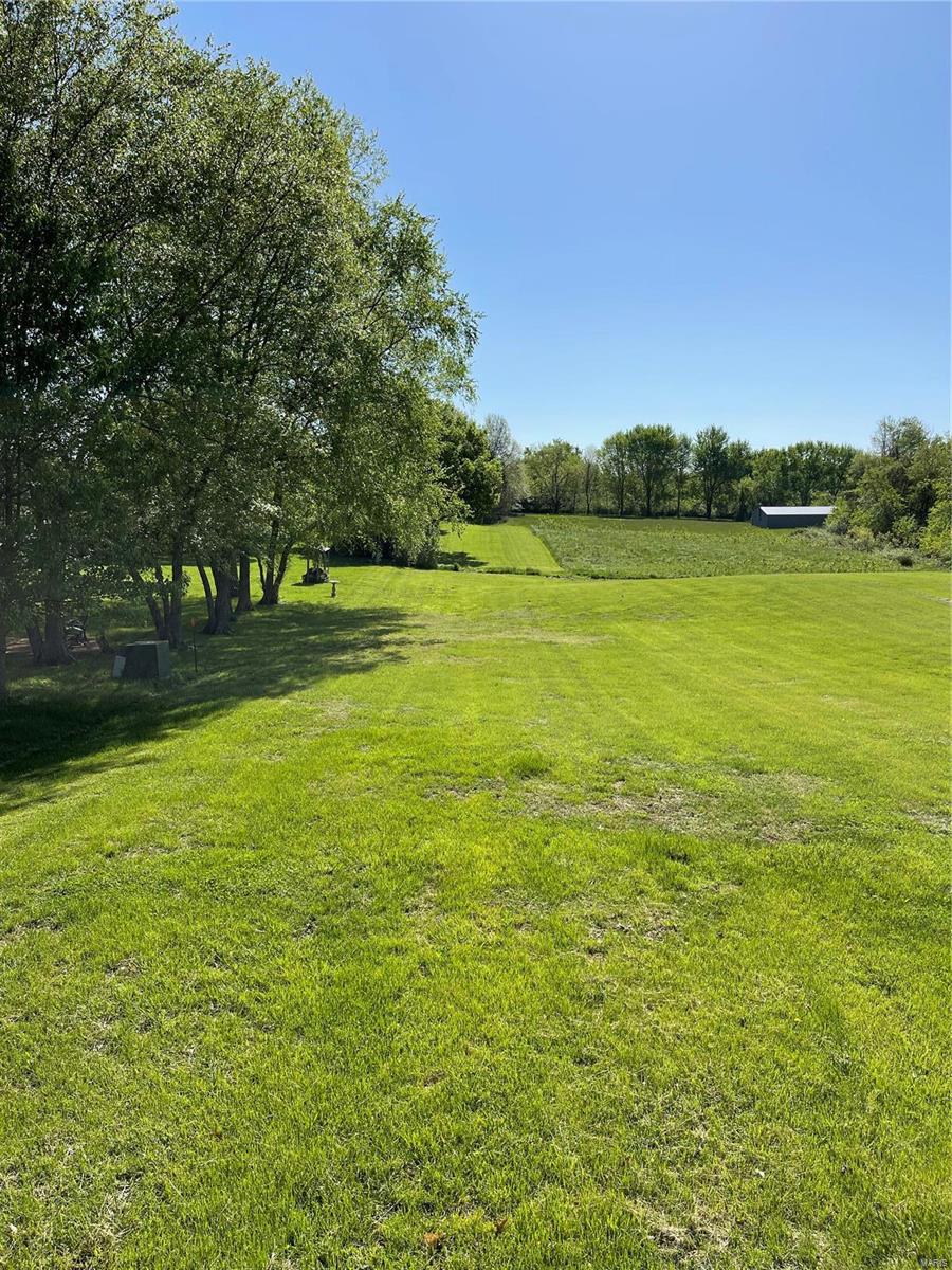 1710 Thoele Road St. Peters, MO 63376 - Photo 3 of 25 Gallery Image 3