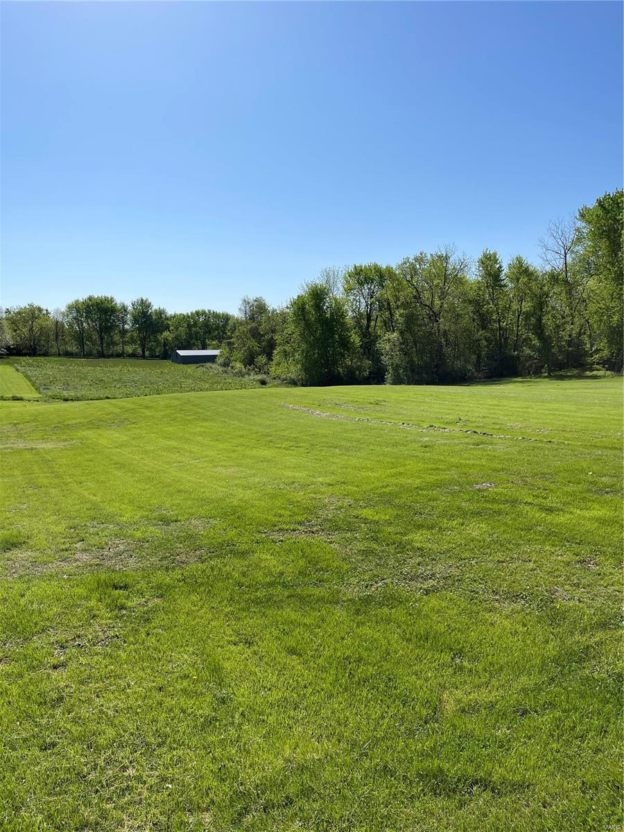 1710 Thoele Road St. Peters, MO 63376 - Photo 4 of 25 Gallery Image 4