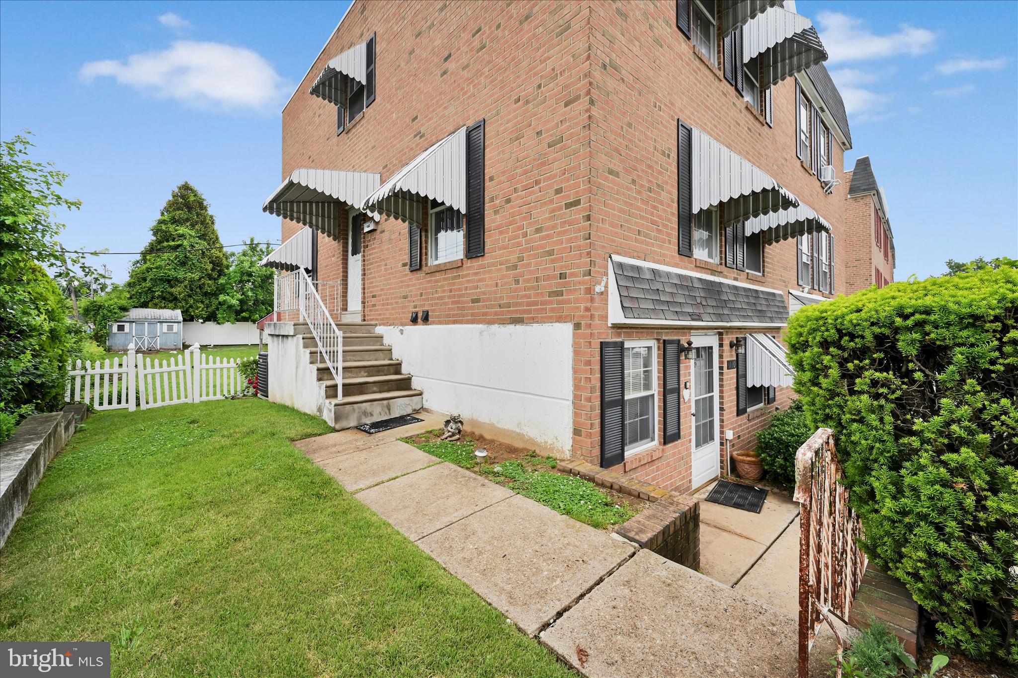 110 Greendale Road Philadelphia, PA 19154 - Photo 32 of 32 Exterior Back