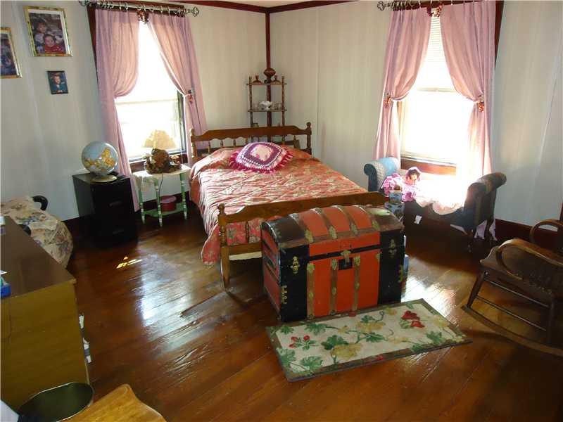 271 Strope Road Aleppo, PA 15310 - Photo 16 of 25 Bedroom.