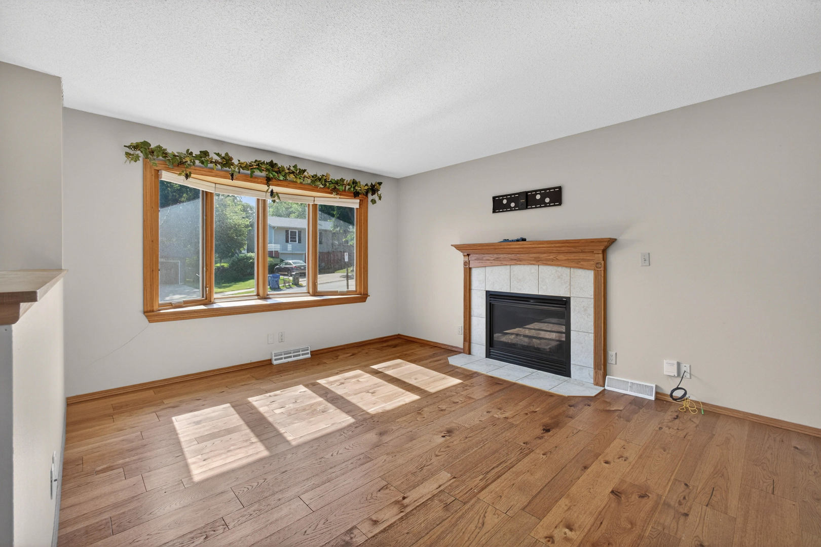 4718 North Ripley Street Davenport, IA 52806 - Photo 5 of 41