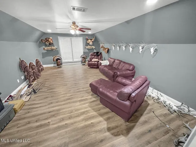 $470,000 | 52 Ogden Road, Natchez, MS 39120