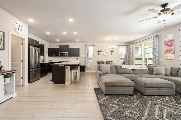 $485,000 | 4110 Sussex Avenue, Clovis, CA 93619