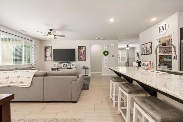 $485,000 | 4110 Sussex Avenue, Clovis, CA 93619