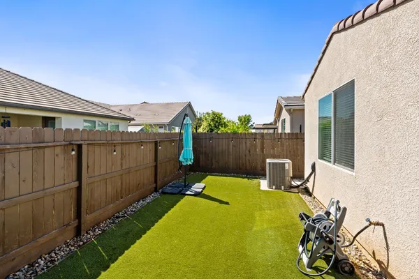 $485,000 | 4110 Sussex Avenue, Clovis, CA 93619