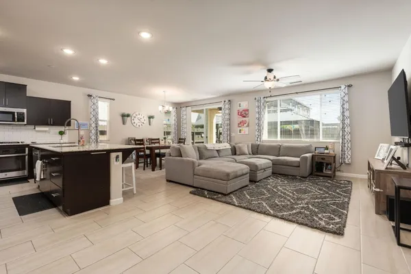 $485,000 | 4110 Sussex Avenue, Clovis, CA 93619