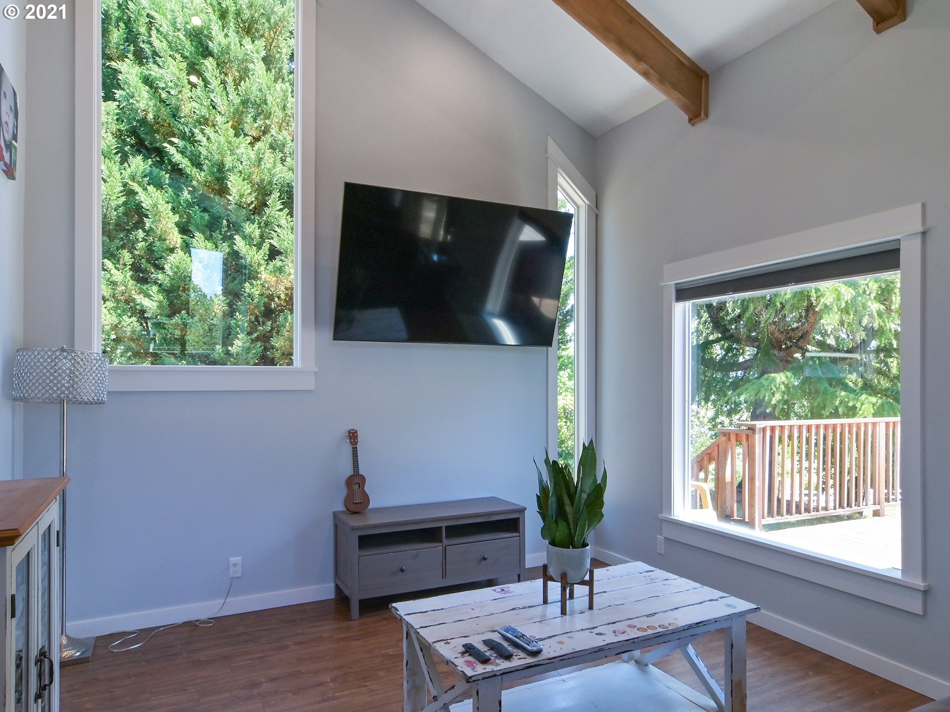 36547 McGowan Creek Road Springfield, OR 97478 - Photo 4 of 30