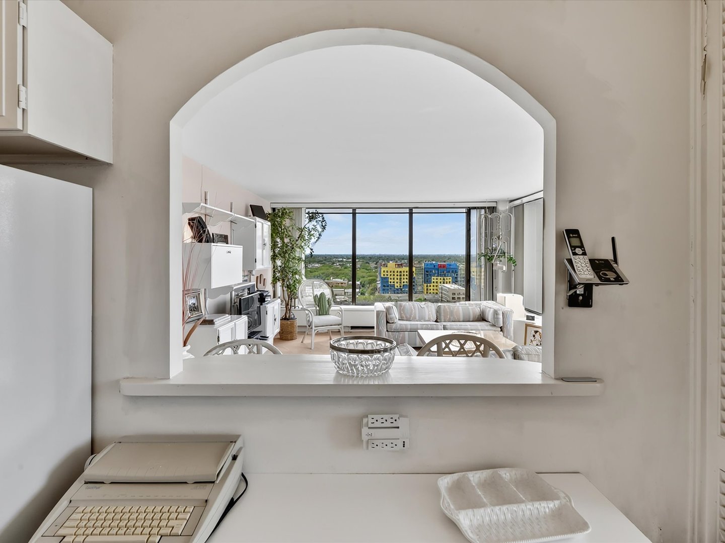 5455 North Sheridan Road, Unit 1915 Chicago, IL 60640 - Photo 21 of 64 Gallery Image 21