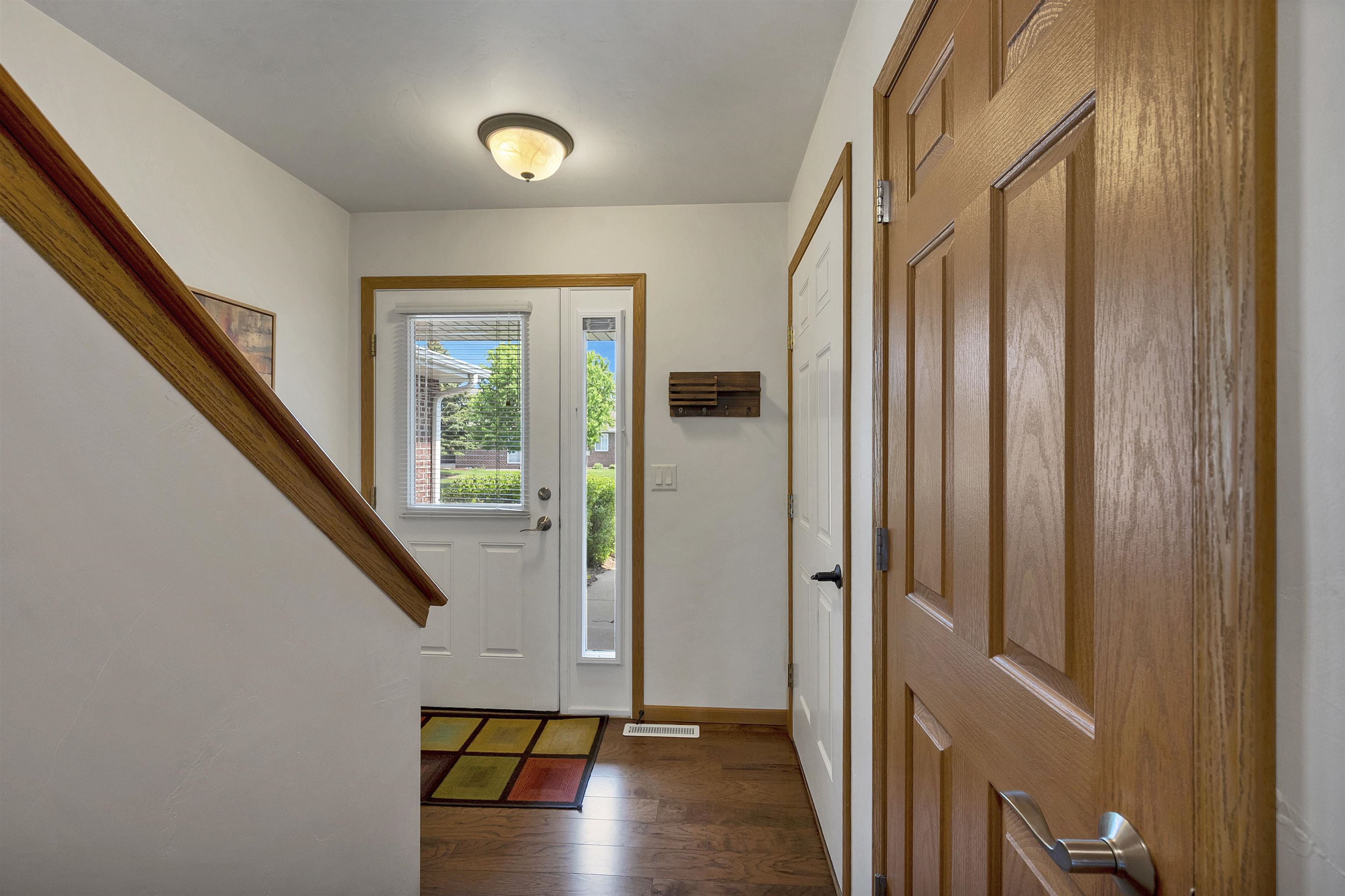 1909 Riverside Drive, Unit H Green Bay, WI 54313 - Photo 3 of 51