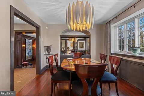 $2,995,000 | 320 Quarry Lane, Haverford, PA 19041