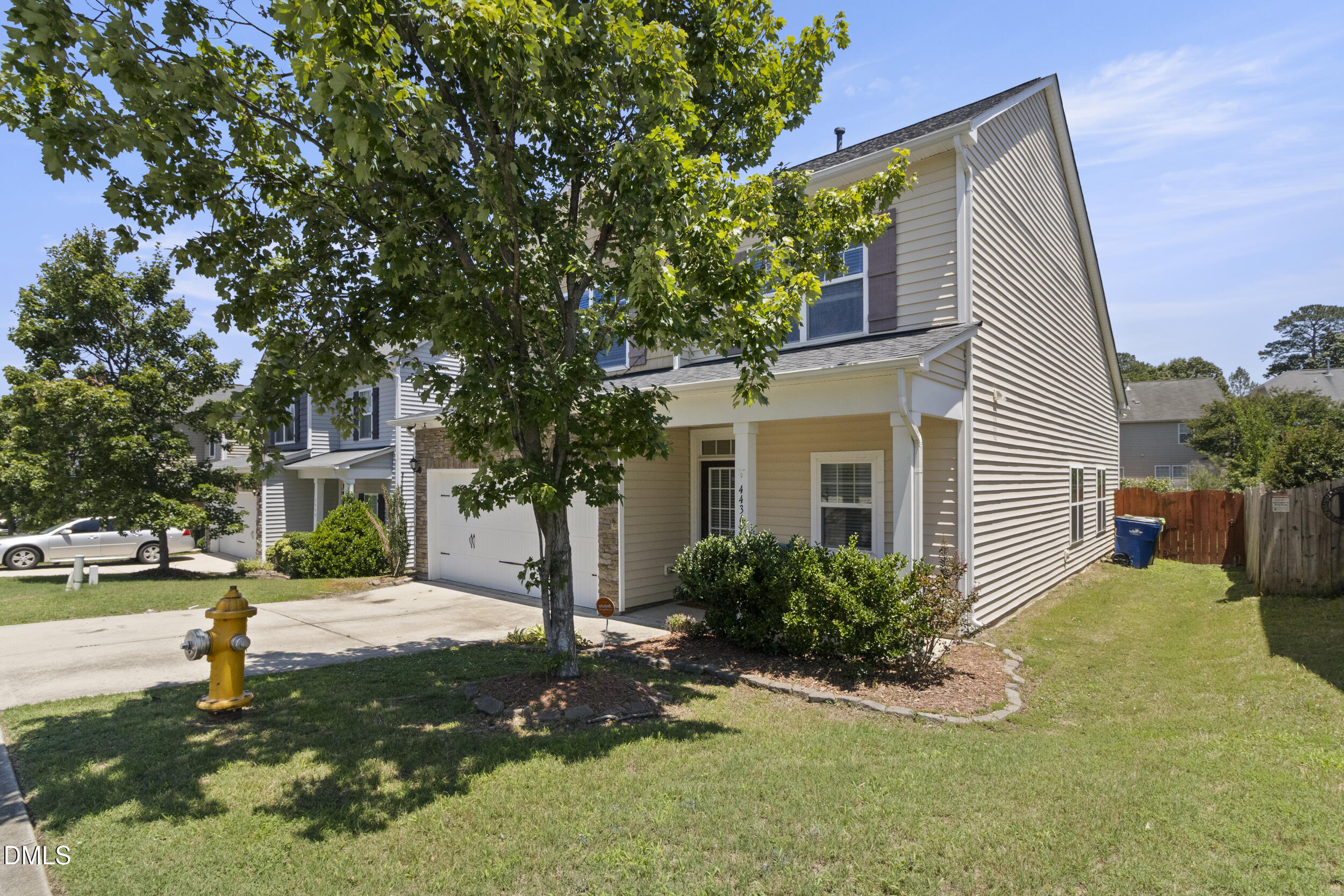 4436 Cardinal Grove Boulevard Raleigh, NC 27616 - Photo 4 of 26 IMG_6782
