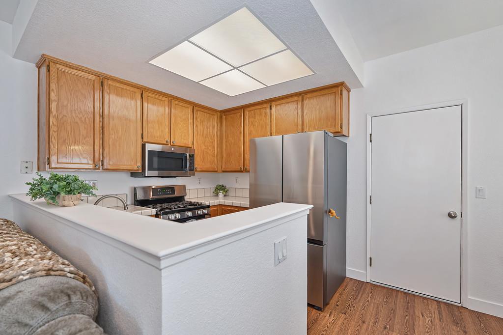 520 Harling Court Rio Linda, CA 95673 - Photo 12 of 32