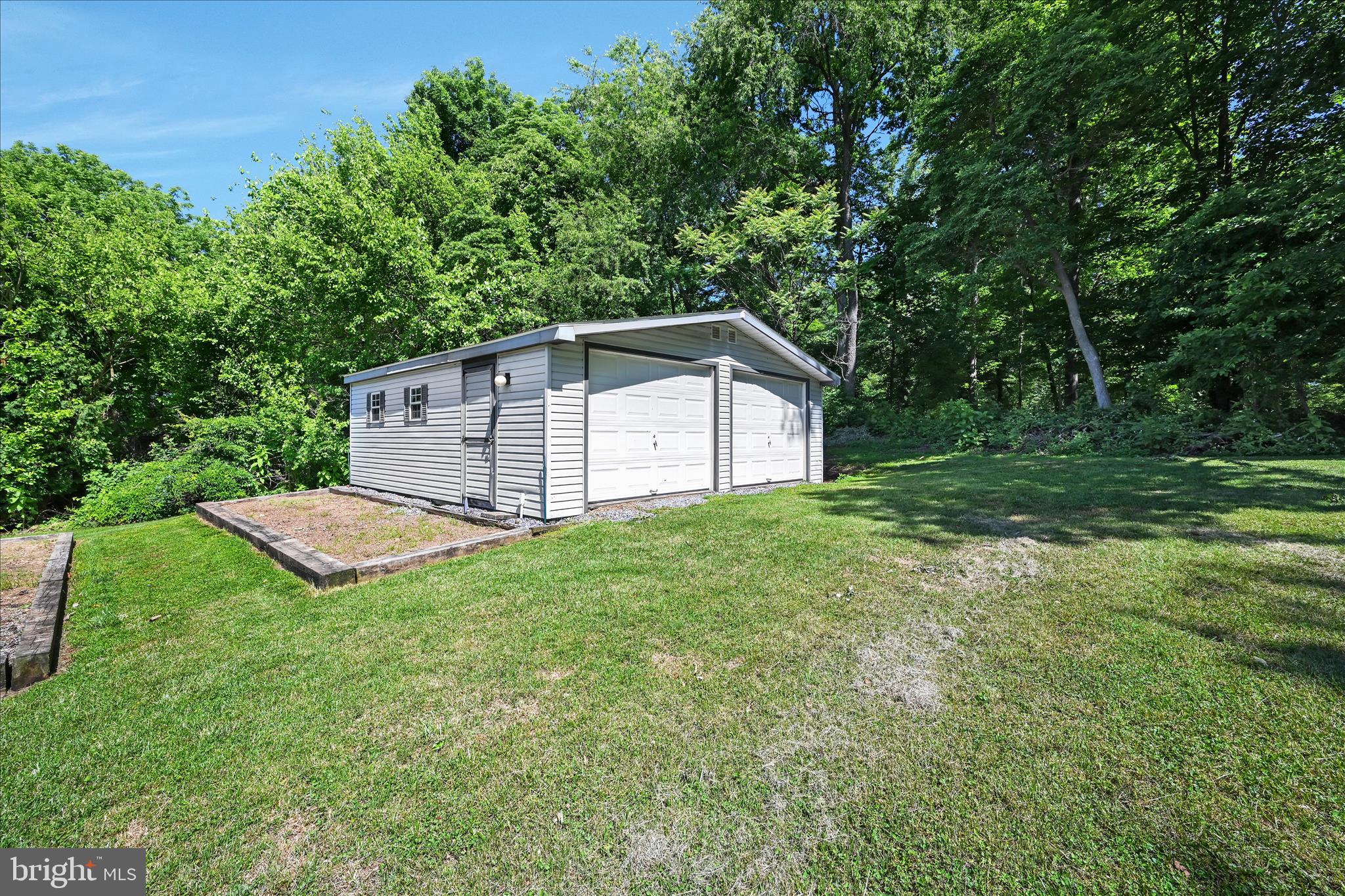 44 Ridgeview Drive Quarryville, PA 17566 - Photo 35 of 43 Shed