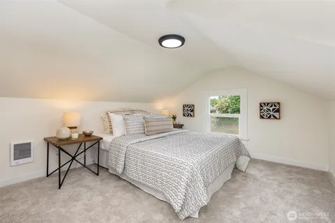 $574,999 | 8416 Duncan Avenue South, Seattle, WA 98118