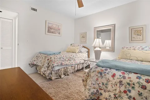 $297,500 | 1703 Pelican Cove Road, Unit 356, Sarasota, FL 34231