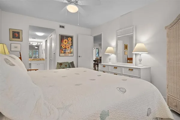 $297,500 | 1703 Pelican Cove Road, Unit 356, Sarasota, FL 34231