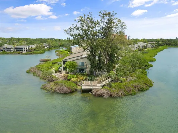 $297,500 | 1703 Pelican Cove Road, Unit 356, Sarasota, FL 34231