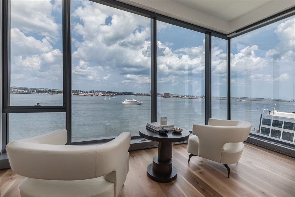 300 Pier 4 Blvd., Unit PHD Boston, MA 02210 - Photo 2 of 33