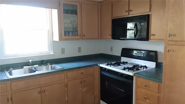 $269,000 | 157 Deerwood Drive, Westminster, SC 29693