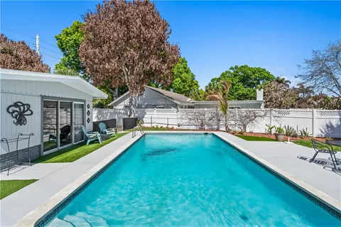 $373,400 | 2410 53rd Avenue, Vero Beach, FL 32966