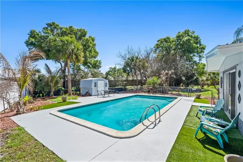 $373,400 | 2410 53rd Avenue, Vero Beach, FL 32966