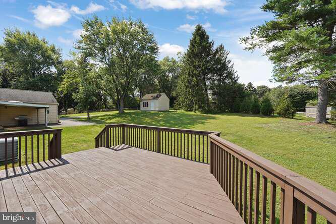 22 Walters Road Glen Mills, PA 19342 - Photo 29 of 36