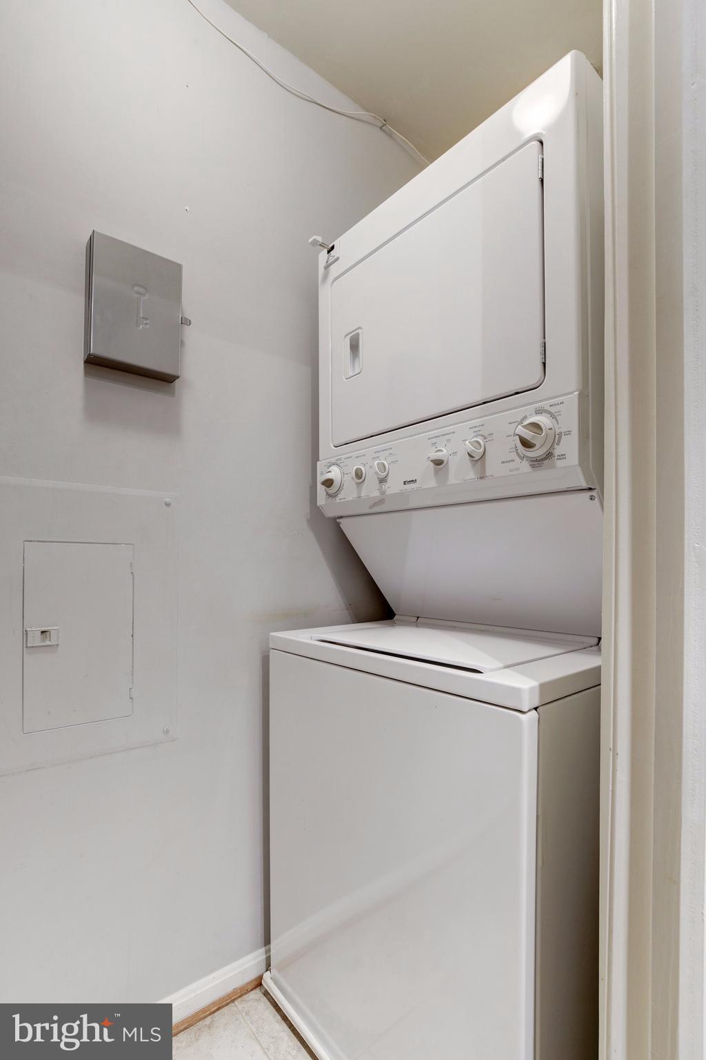 5575 Seminary Road, Unit 308 Falls Church, VA 22041 - Photo 12 of 25 Washer/Dryer in unit