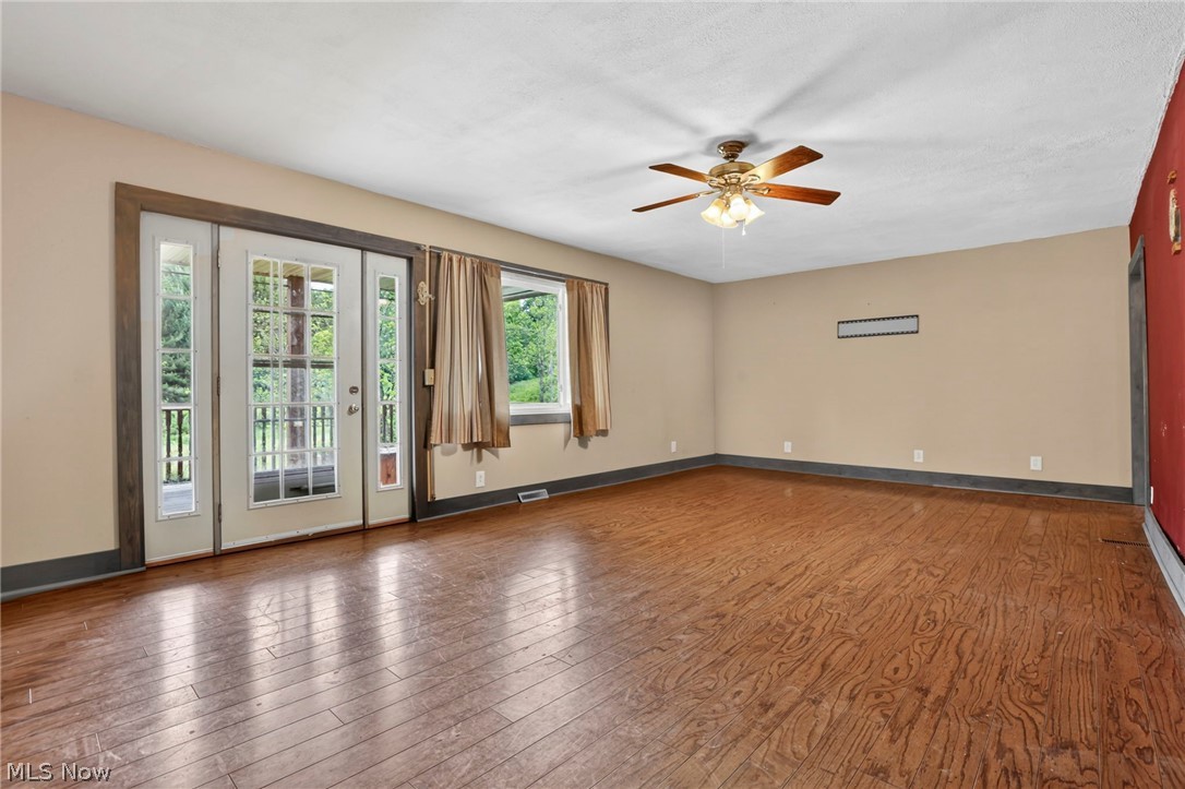 56840 Helena Road Pleasant City, OH 43772 - Photo 6 of 39