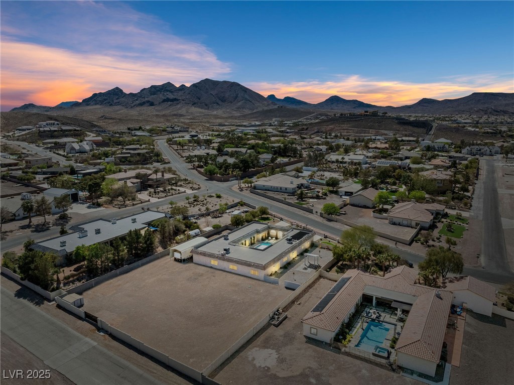 647 Foxhall Road Henderson, NV 89002 - Photo 49 of 82 Drone / aerial view with a mountain view