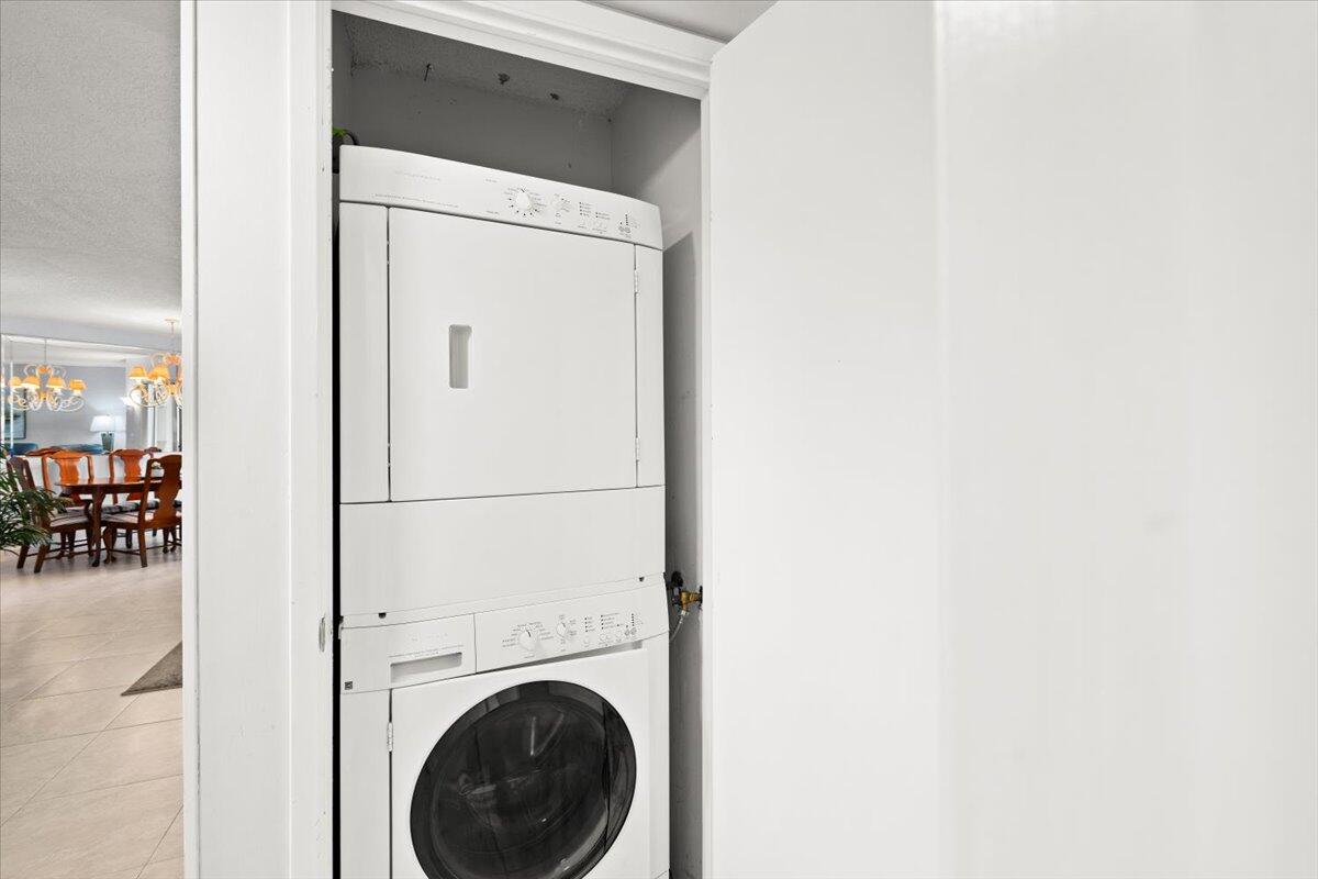5851 Camino Del Sol, Unit 203 Boca Raton, FL 33433 - Photo 19 of 33 WASHER-DRYER