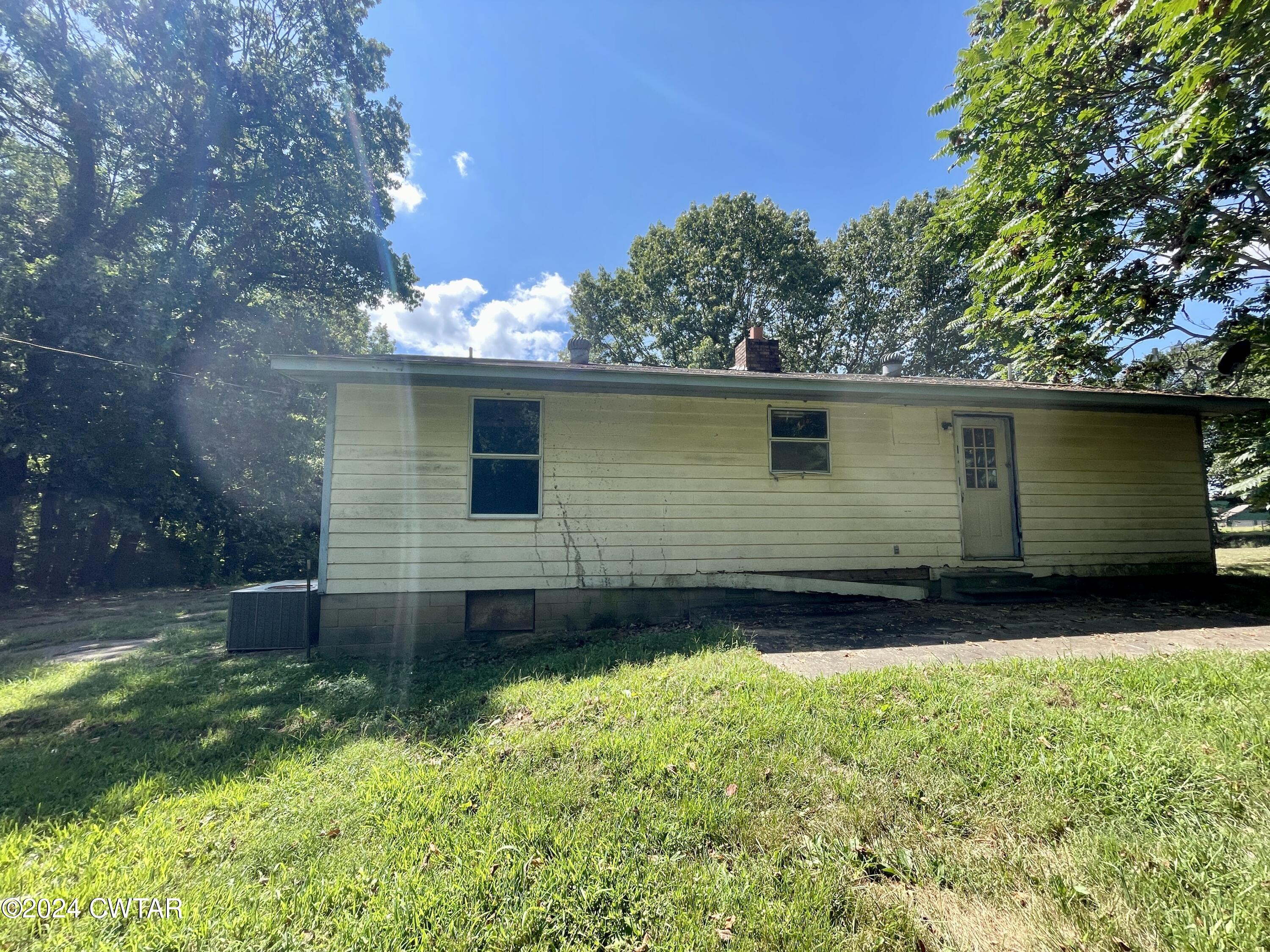 862 Key Road Troy, TN 38260 - Photo 3 of 19 IMG_7154