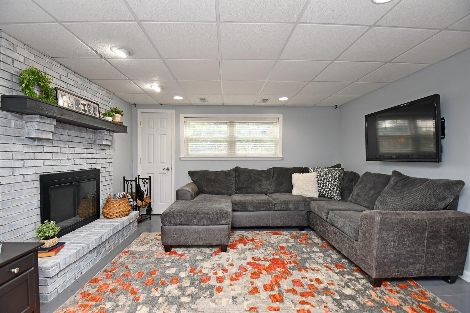5663 Haubner Road Cincinnati, OH 45247 - Photo 20 of 35