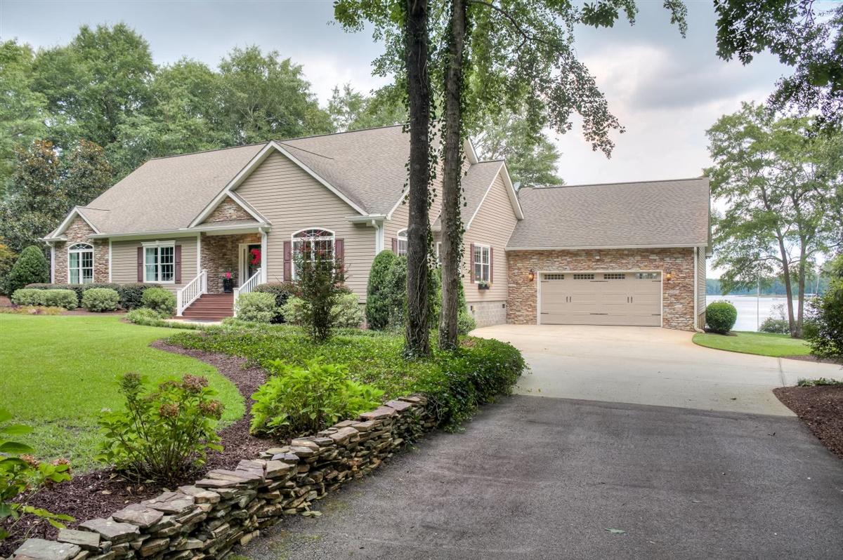 118 Flowing Well Road Wagener, SC 29164 - Photo 3 of 54 62-061-