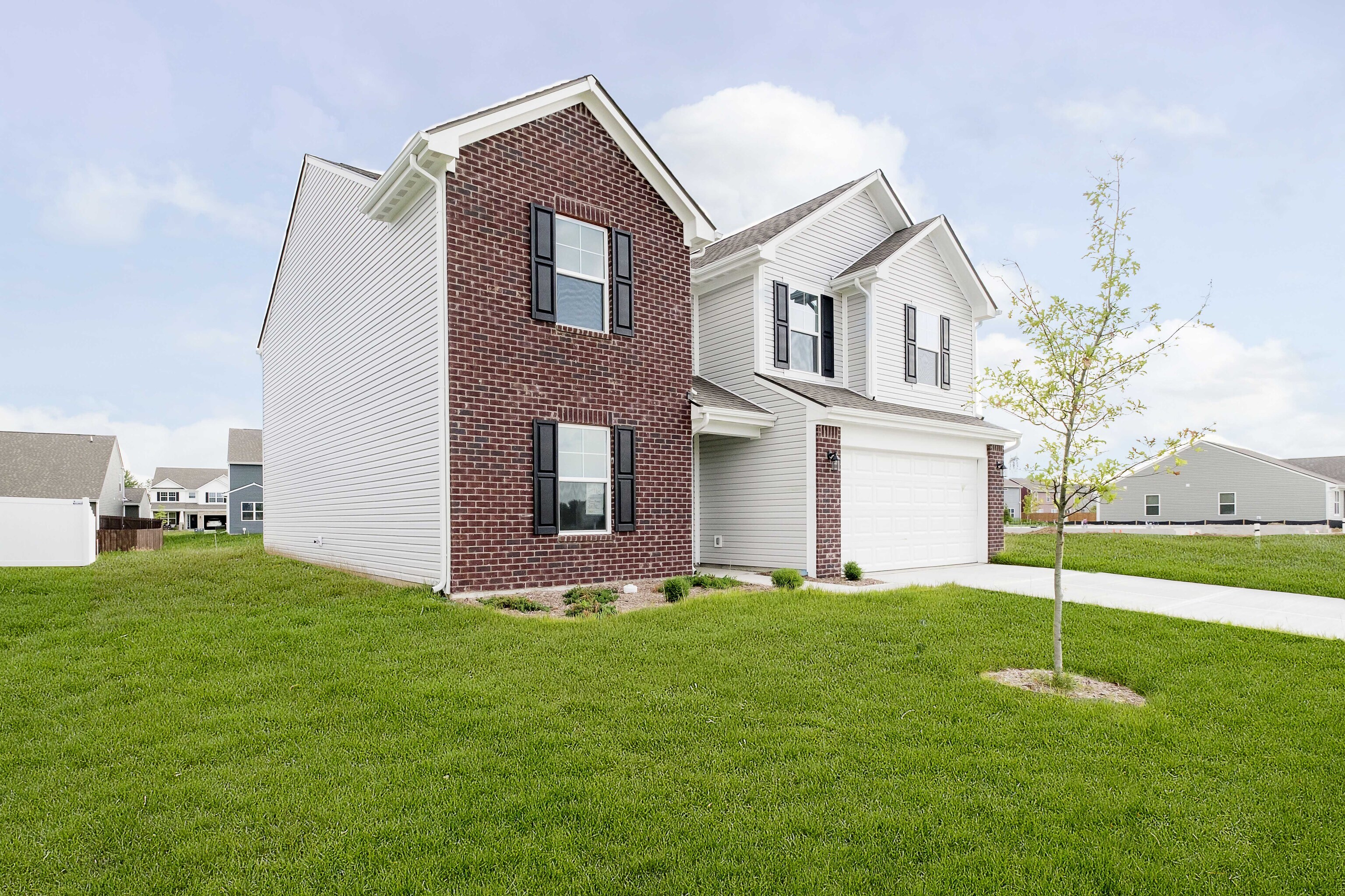 8363 Juniper Lane Pendleton, IN 46064 - Photo 2 of 31 Gallery Image 2