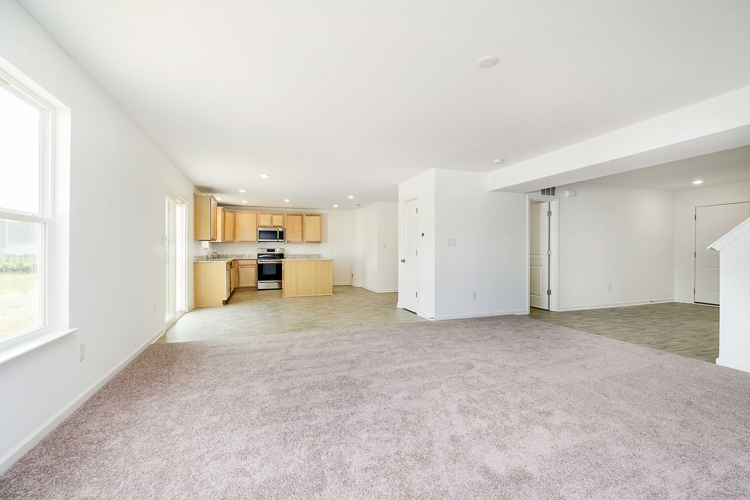 8363 Juniper Lane Pendleton, IN 46064 - Photo 9 of 31 Gallery Image 9