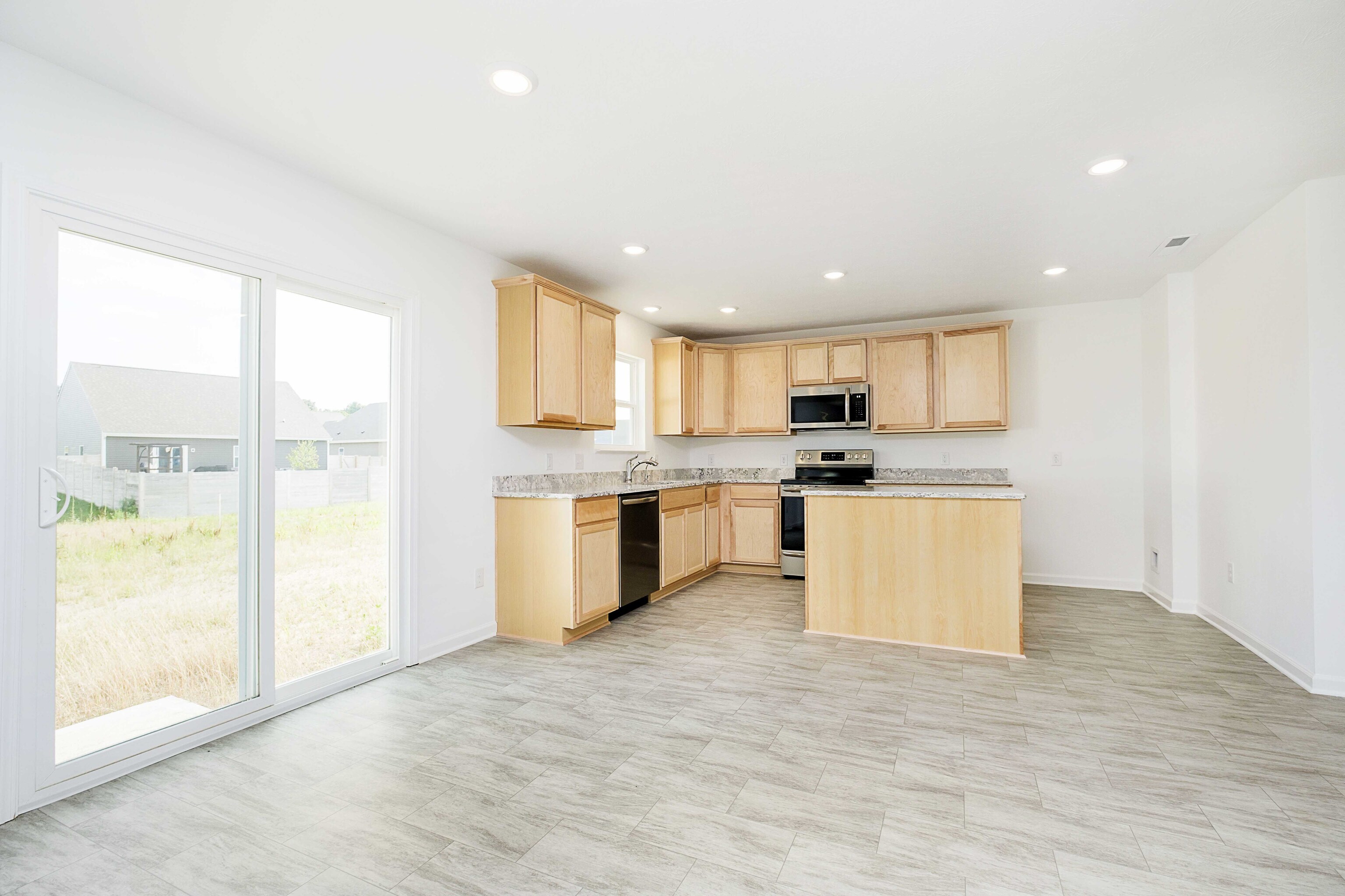 8363 Juniper Lane Pendleton, IN 46064 - Photo 10 of 31 Gallery Image 10